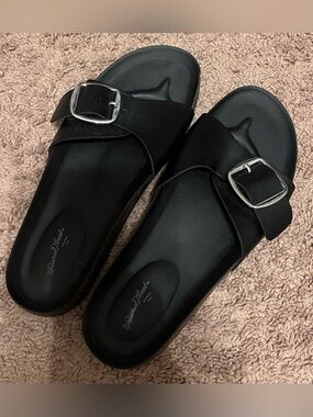 Universal Thread Black Slide Sandals with Silver Buckles